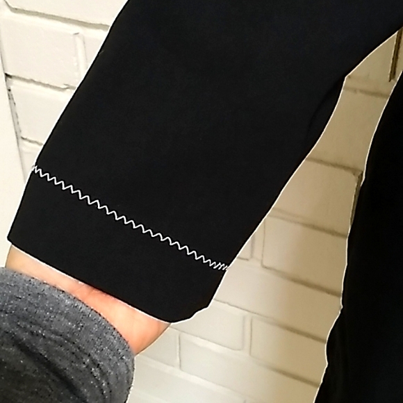 Requirements Black Button Down Business Jacket. Size Small - Picture 6 of 13